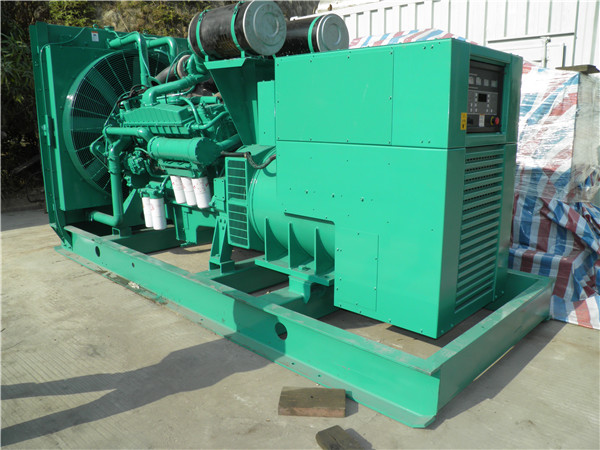 江西出租发电机 发电机组厂家：柴油发电机组的控制屏的作用是什么？